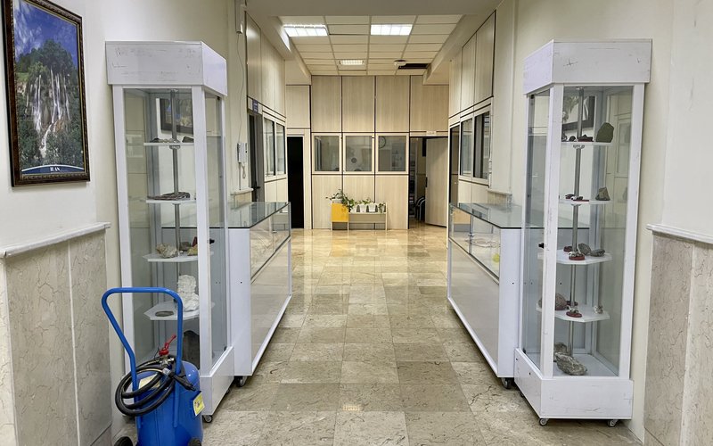 BD299E21-8BA6-4BB7-868C-732C40311A09